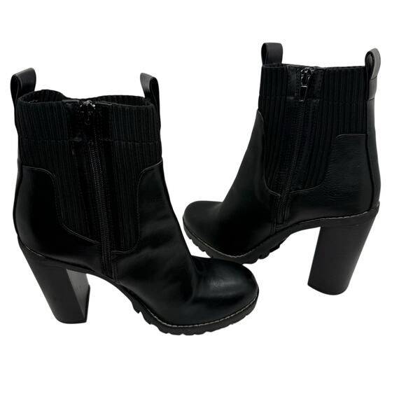 BCBGeneration Prali Lug Sole Chelsea Booties Black Ankle Boot size 8.5 - Picture 3 of 7